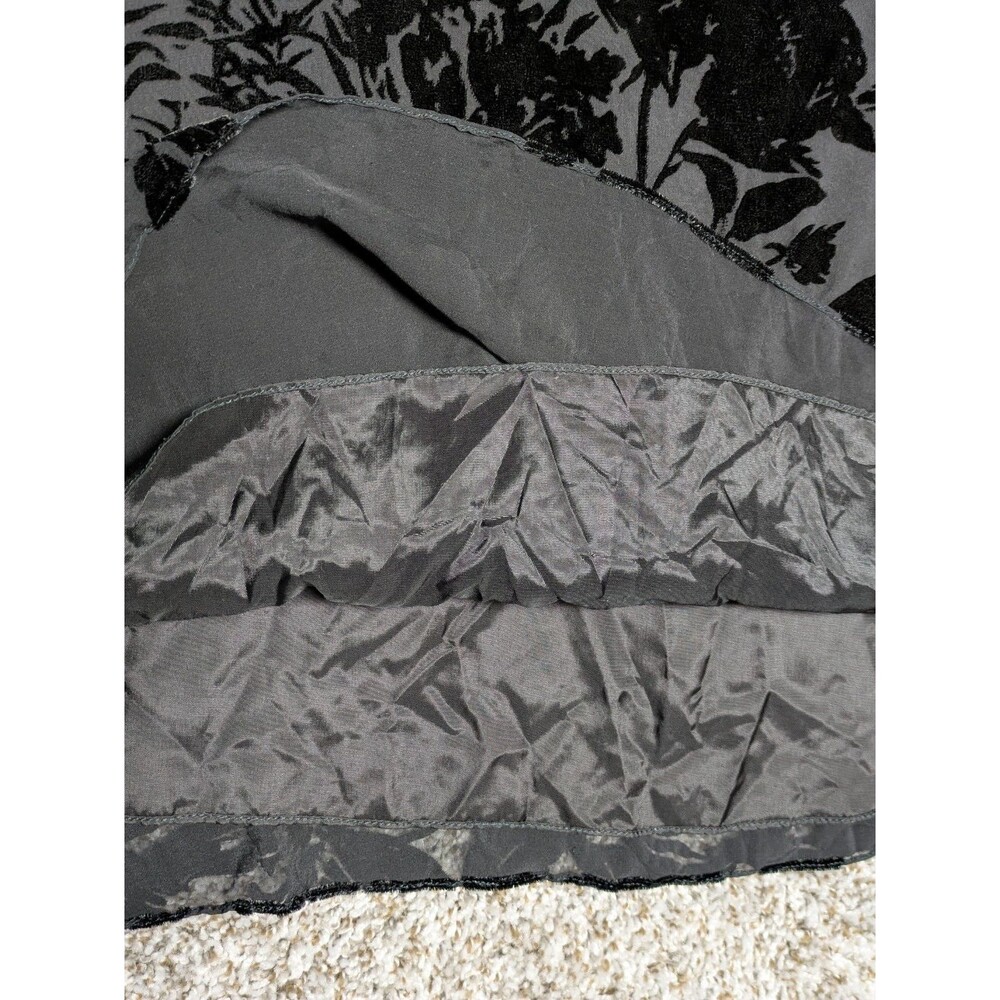 Womens Black Maxi Skirt Size 4 Rayon Silk Velvet Stamped Flowers - Picture 8 of 11